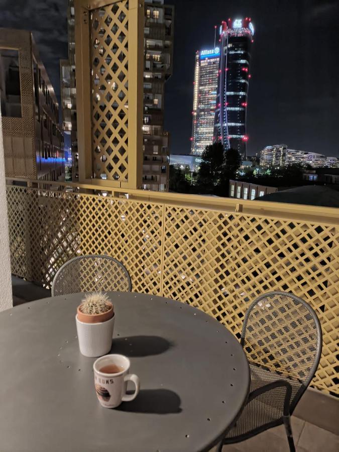 Bnbutler - Flavio Gioia, 5 - Appartamento Con Vista, Citylife Milan Exterior photo
